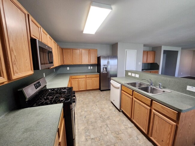 Building Photo - 20718 Blanton Brook Dr