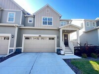 Building Photo - Spacious 3-Bedroom, 2.5-Bath Paired Home