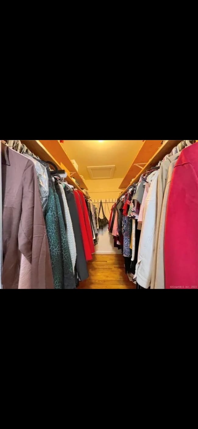 Building Photo - 68 Janet Cir