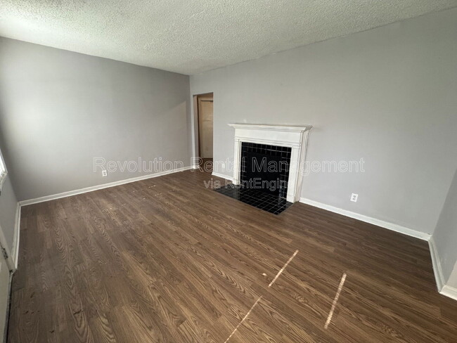 Building Photo - 2648 Joyce Ave