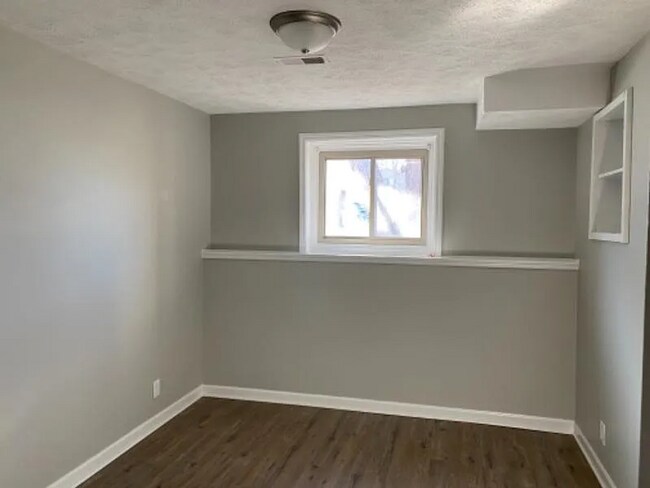 Building Photo - 6615 Hamilton St – 2 Bed/1 Bath in Benson | Updated Throughout, Carport & Garage, Big Backyard