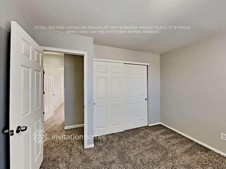 Building Photo - 10620 W 103rd Ave