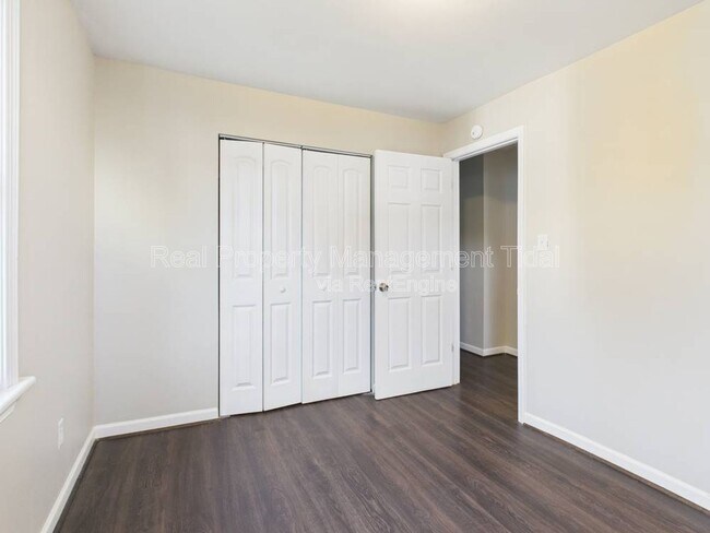 Building Photo - 8000 Diggs Rd