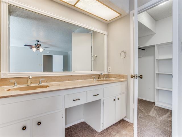 Building Photo - 6937 Eagle Rock Dr