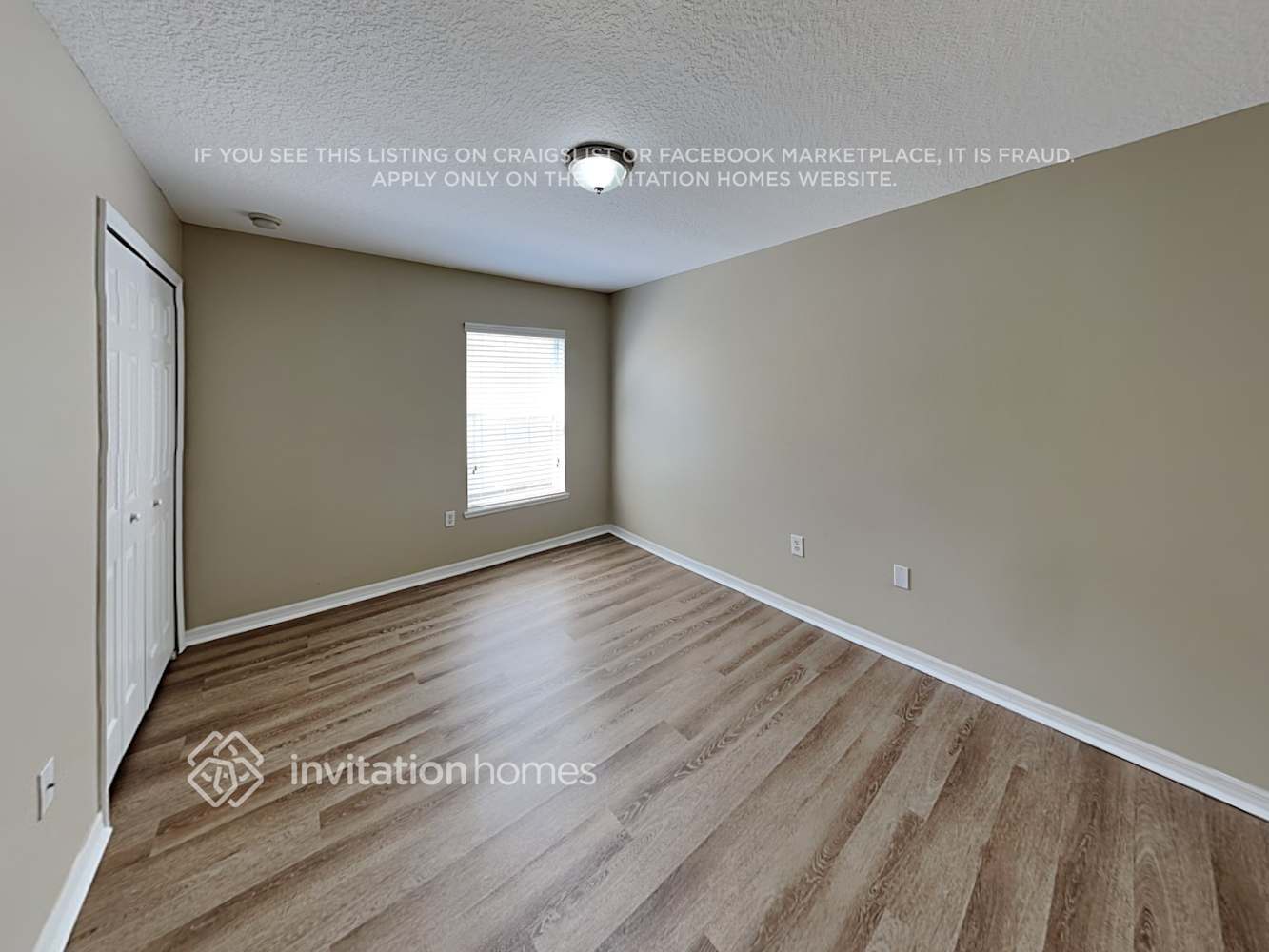 Building Photo - 5241 Silver Thistle Ln