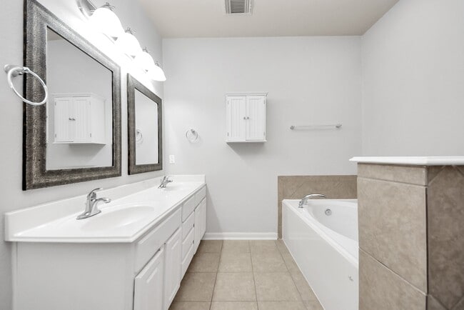 Building Photo - 1251 Glenwood Canyon Ln