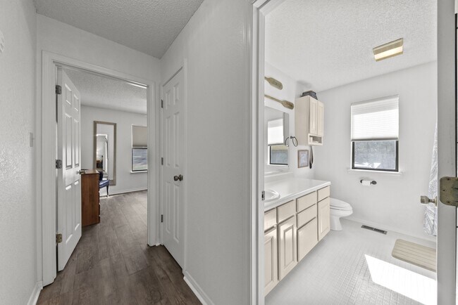 Building Photo - 126 North St