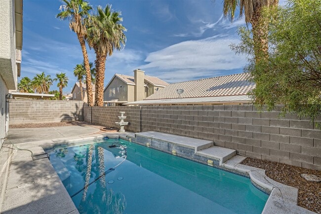 Building Photo - 7516 Sea Spray Ave