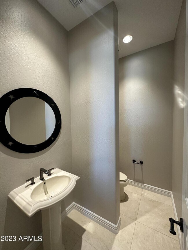 Building Photo - 17388 N 101st Way