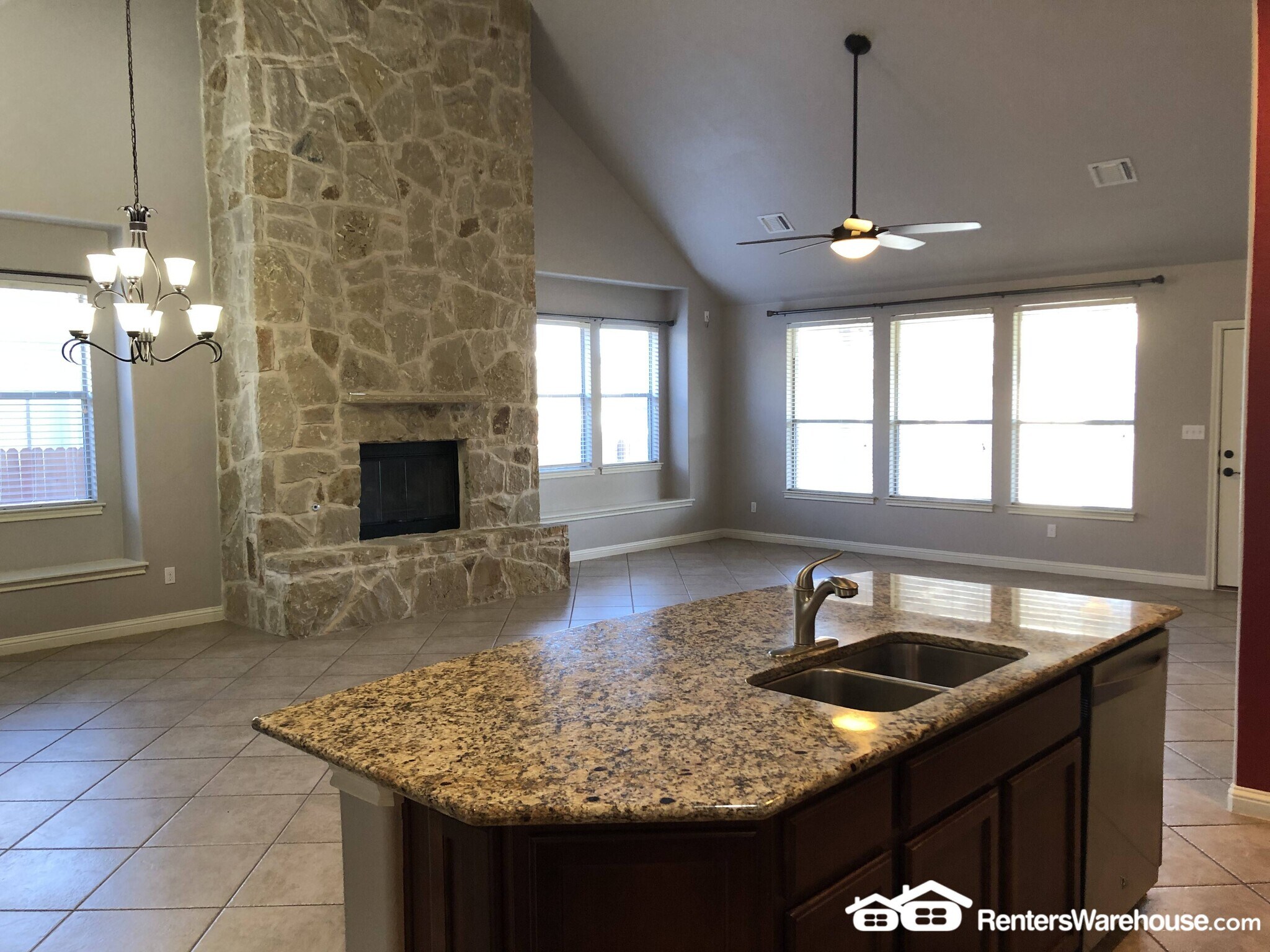 Building Photo - 19421 Brent Knoll Dr