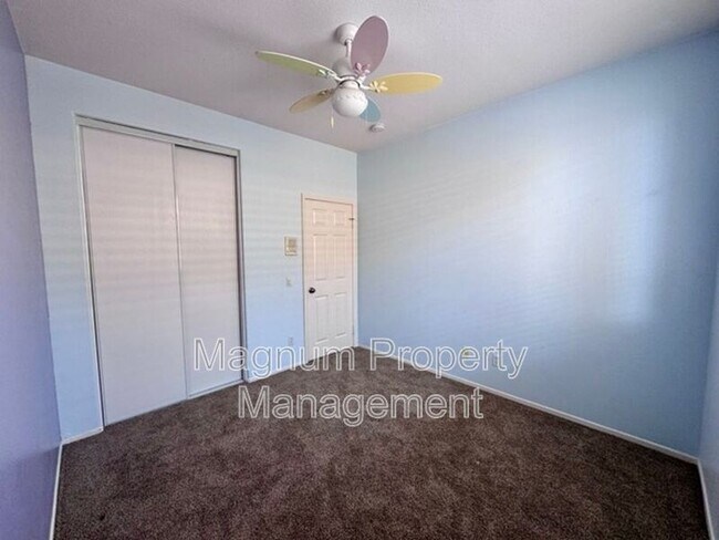 Building Photo - 33021 Adelante St