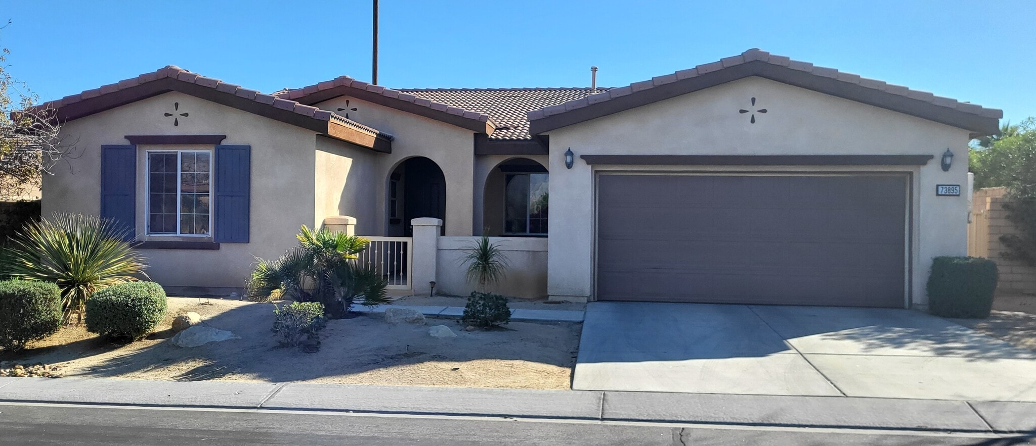 Building Photo - 73895 Mondrian Pl