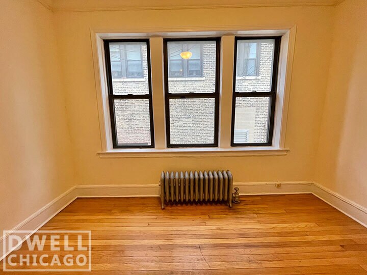 Building Photo - 2342 N Spaulding Ave