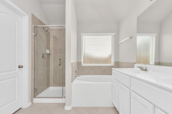 Building Photo - 3350 Avary River Ln