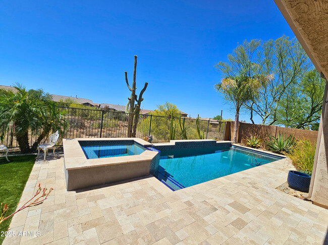Building Photo - 5947 E Sienna Bouquet Pl