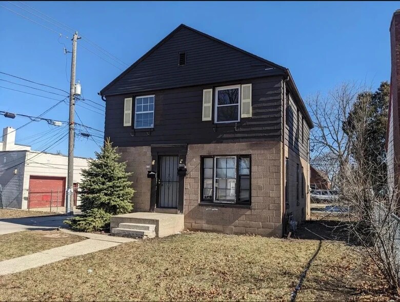 Building Photo - 4758 N 19th Pl