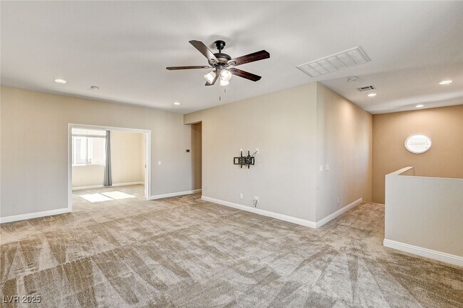 Building Photo - 4630 Summer Azure St