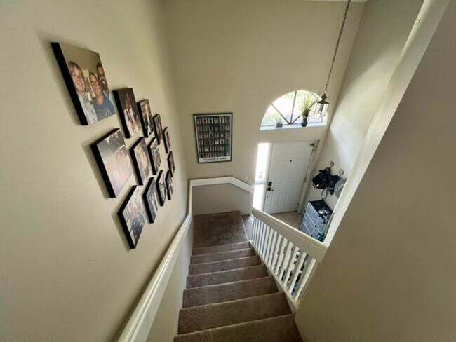 Building Photo - 5258 Europa Dr