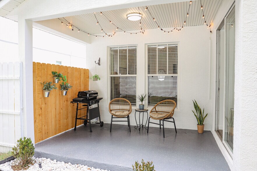 Building Photo - 1333 S Madison Ave