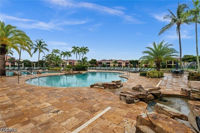 Building Photo - 8641 Piazza Del Lago Cir