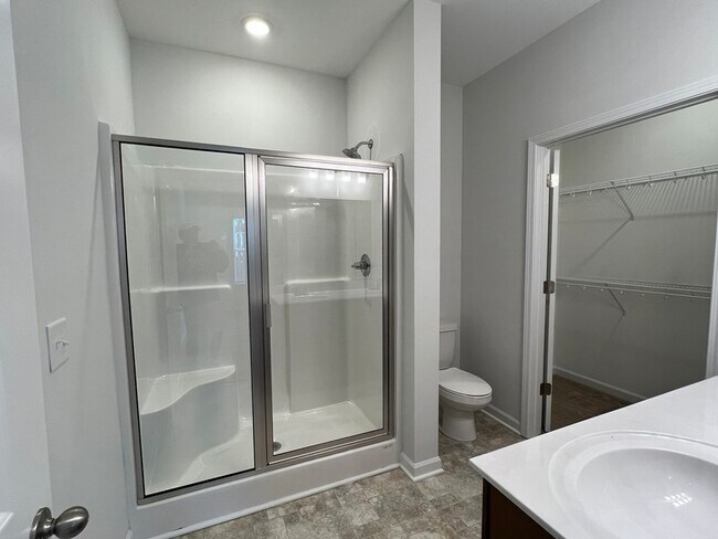 Building Photo - 967 Horse Mountain Rd