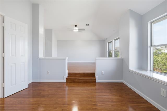 Building Photo - 2114 Rustic Ridge Dr
