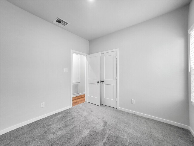 Building Photo - 11514 Prosperity Dr