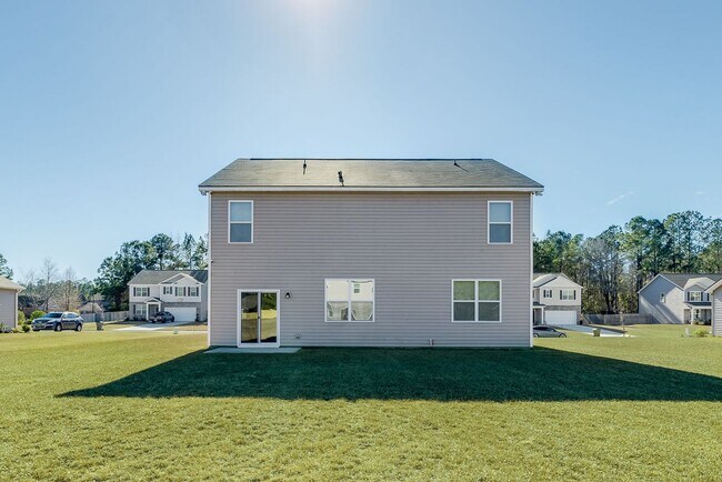 Building Photo - Spacious 5BR Home with Loft & Smart Features in Rincon