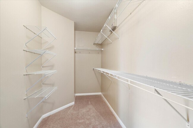 Building Photo - 2614 Maple Pl Ct