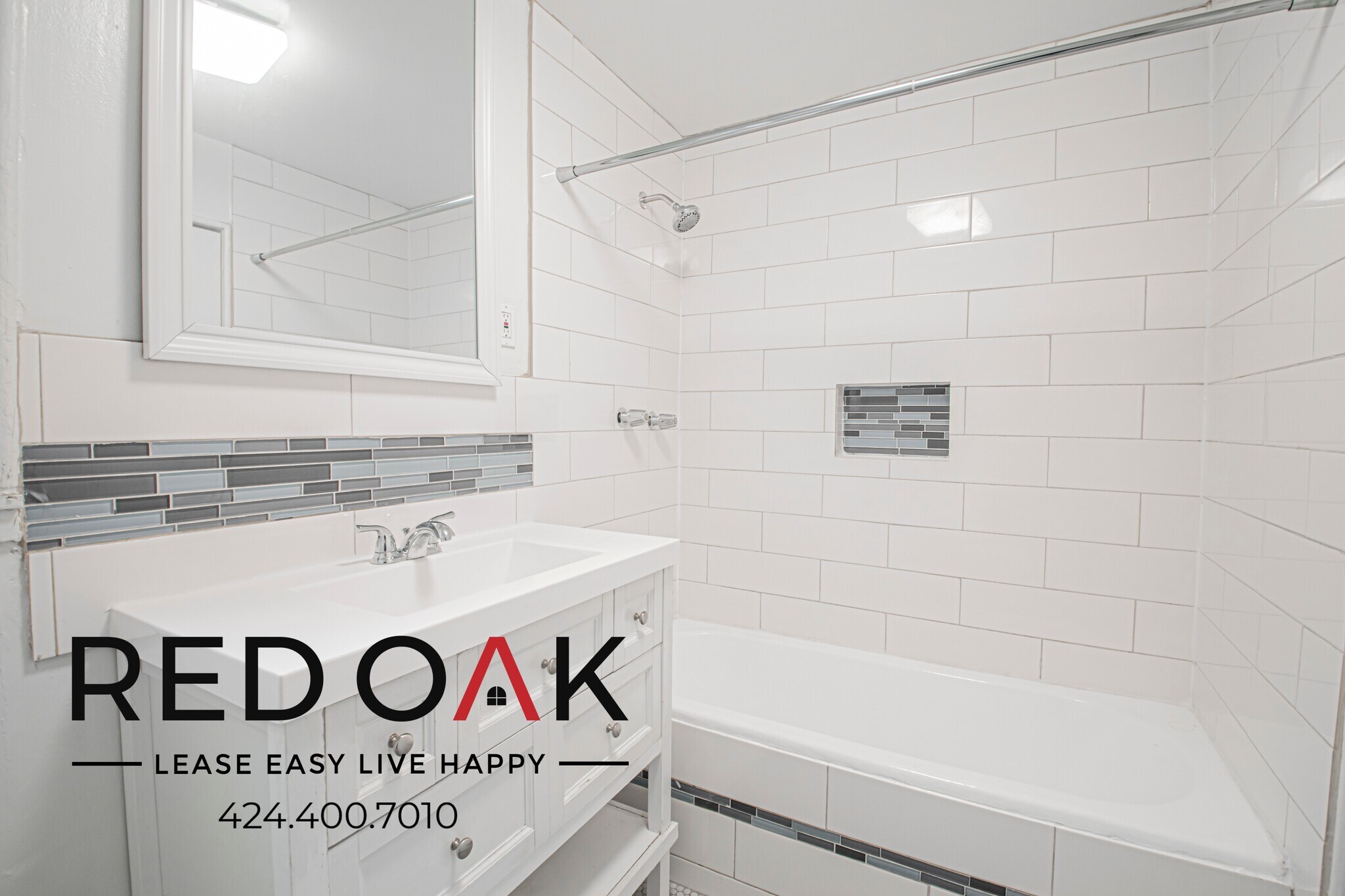 Building Photo - 417 S Coronado St