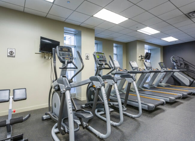 Building Photo - 700 N Larrabee St