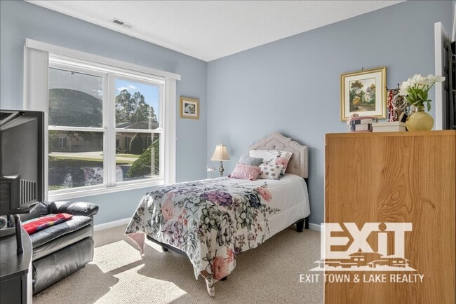 Building Photo - Beautiful Home in Beaver Creek