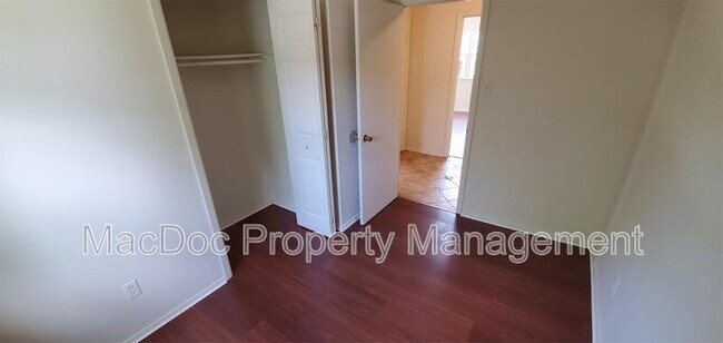 Building Photo - 619 Anvil Rd