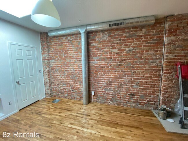 Building Photo - 1 br, 1 bath House - 2746 Downing St
