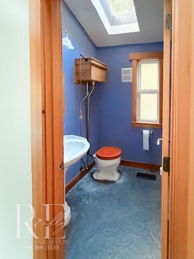 Building Photo - Waterfront Rustic Retreat with Vaulted Ceilings, Picture Windows & Lofted Nook