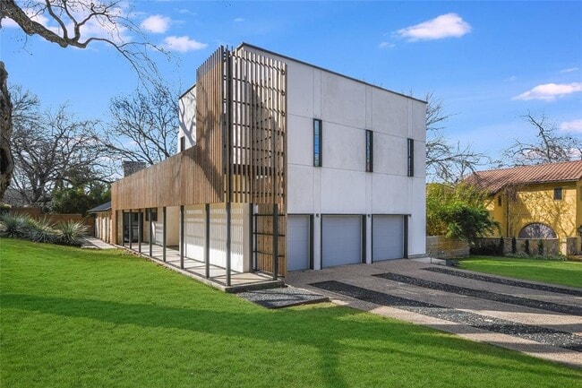 Building Photo - 3404 Rivercrest Dr