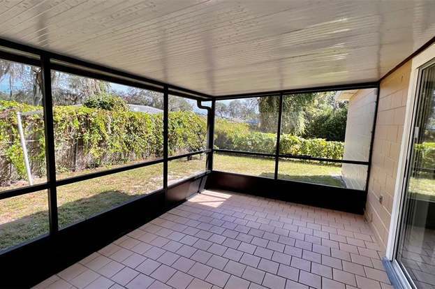 Building Photo - 1002 Sarah Lee Ln