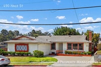 Building Photo - 490 Hale St