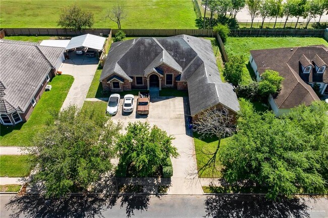 Building Photo - 508 N 17th St