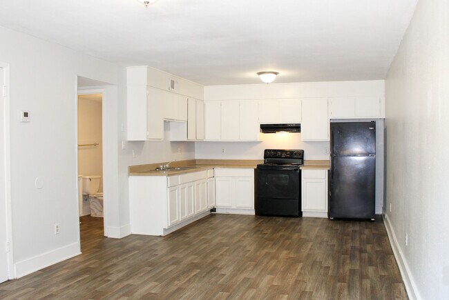 Building Photo - Rainview Apartments