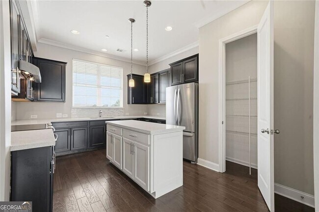 Building Photo - 164 Blakemore Dr