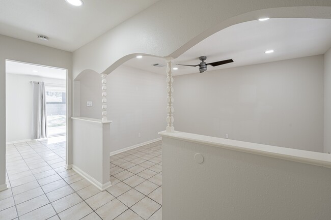 Building Photo - 3435 Gary Ln