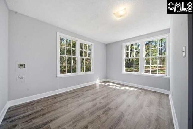 Building Photo - 1026 Beatty Rd