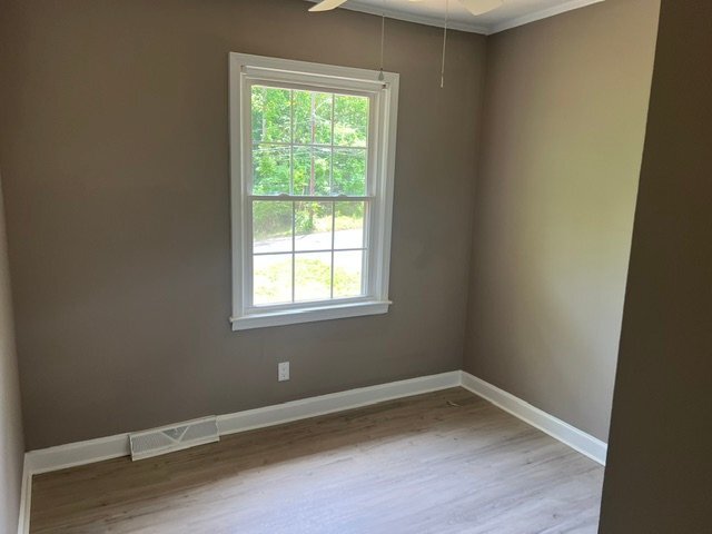 Building Photo - 115 Converse Dr