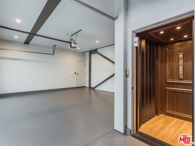 Building Photo - 6201 Rodgerton Dr