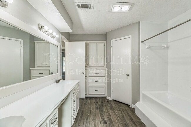 Building Photo - 16022 Spinnaker Dr