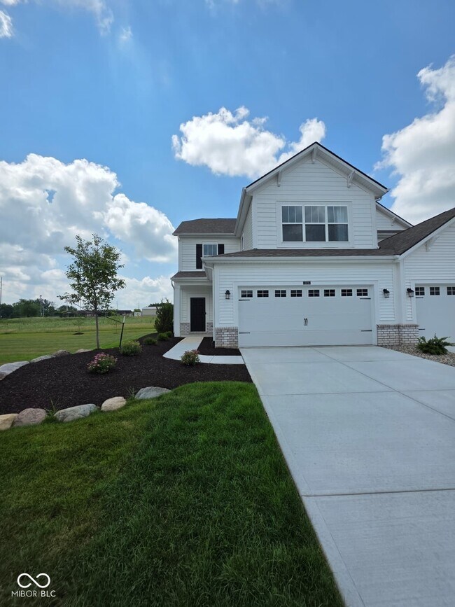 Building Photo - 10715 Mangrove Dr