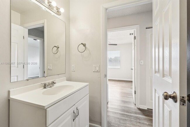 Building Photo - 3789 Mil-Pond Ct