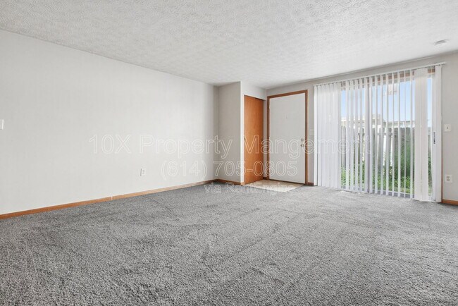 Building Photo - 2523 Burgandy Ln