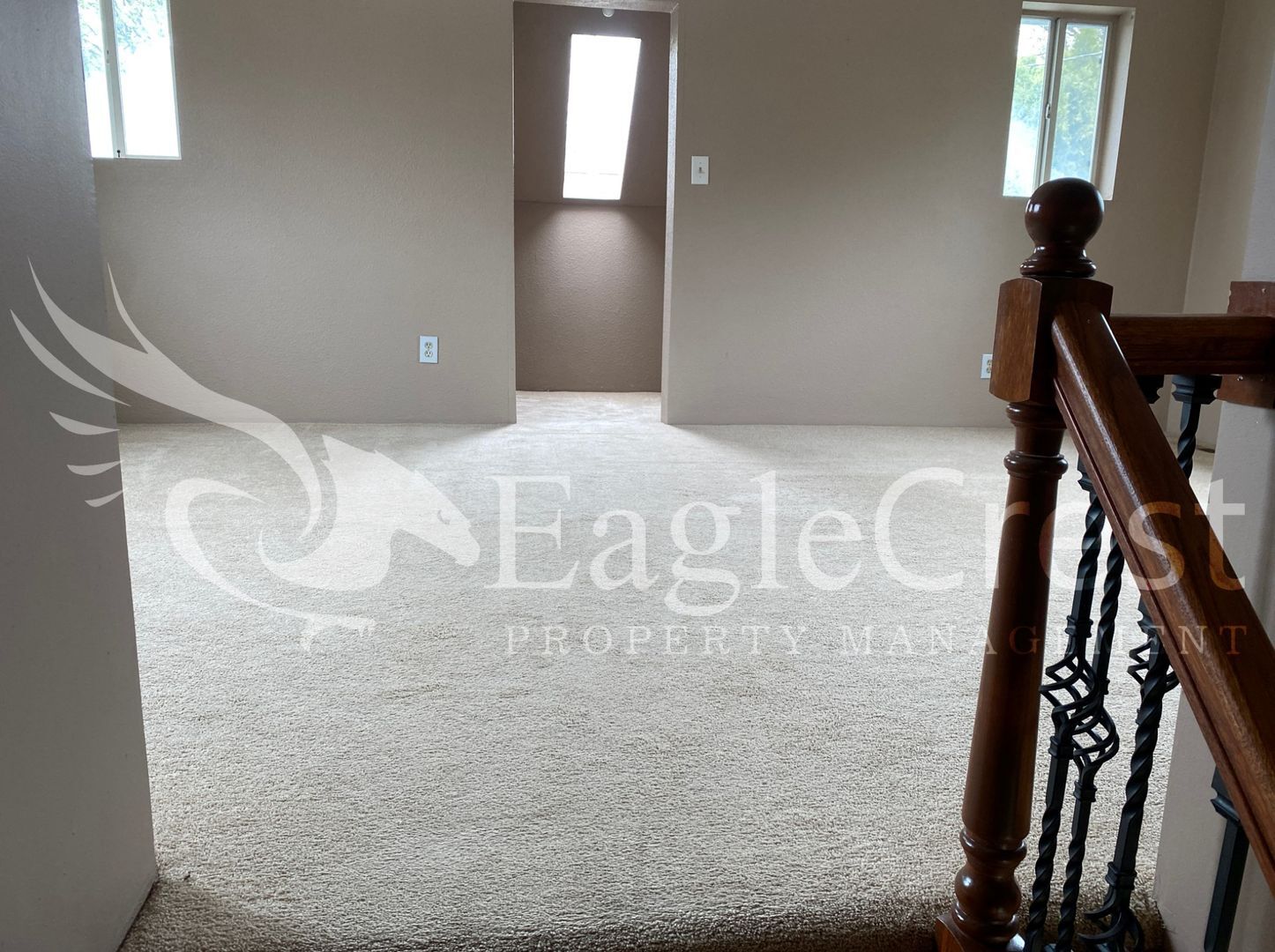 Building Photo - Charming 2 Bedroom Home With 1 Car Garage and A Covered Porch